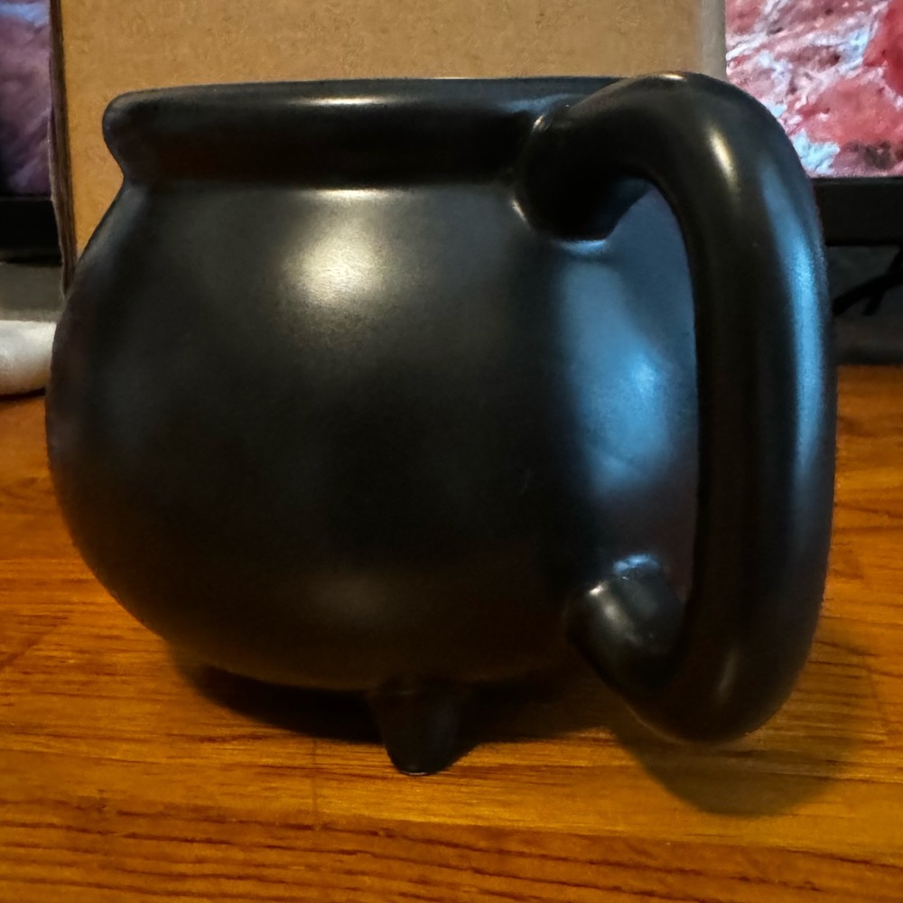 Williams-Sonoma Halloween Cauldron Mug 2023